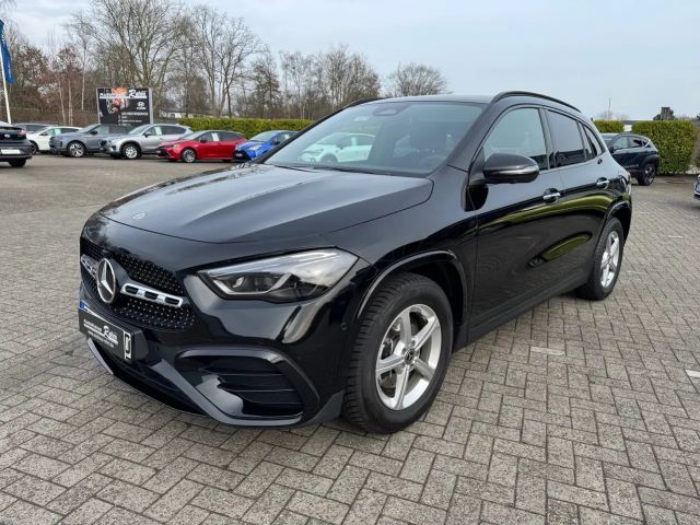 Mercedes-Benz GLA 200 GLA 200 AMG Line Edition 2024 Benzine