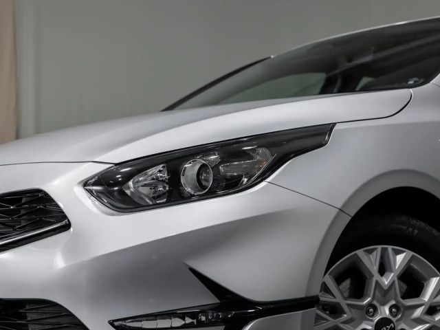 Kia Ceed / cee'd