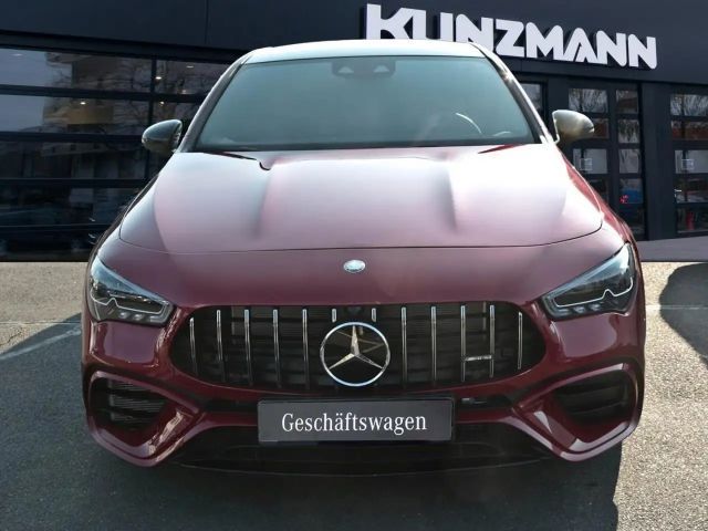 Mercedes-Benz CLA 45 AMG