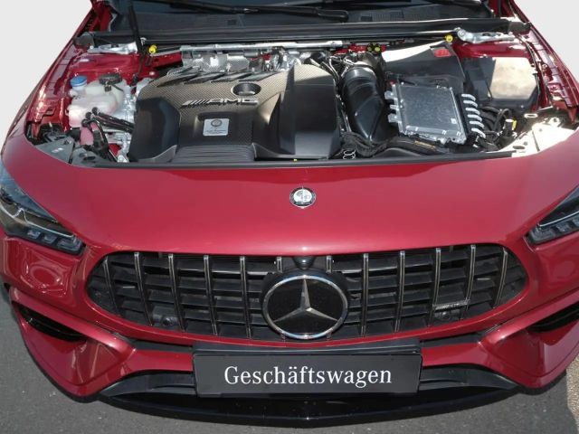 Mercedes-Benz CLA 45 AMG