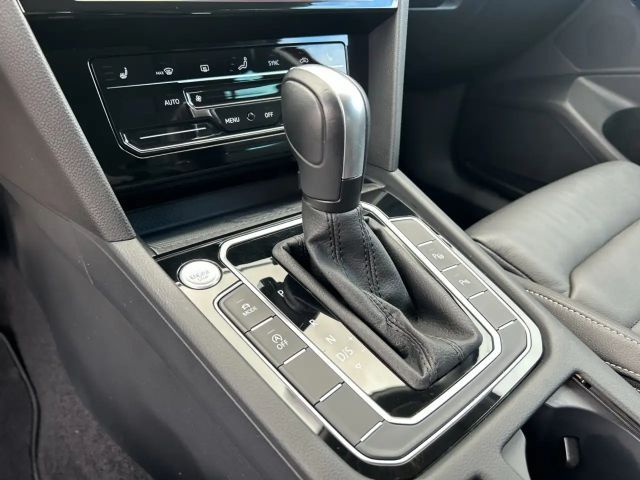 Volkswagen Passat Alltrack