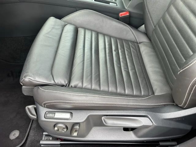 Volkswagen Passat Alltrack