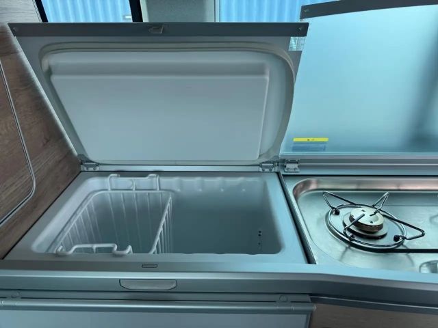 Volkswagen T6.1 California