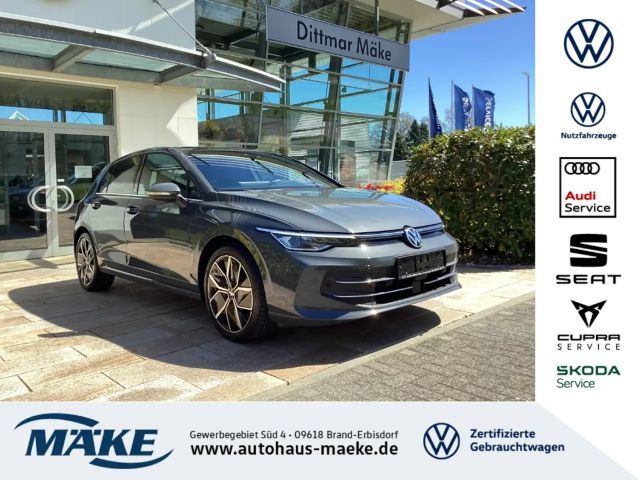 Volkswagen Golf Edition 50 1.5 eTSI DSG HUD AHZV DCC RFK PD 2024 Benzine