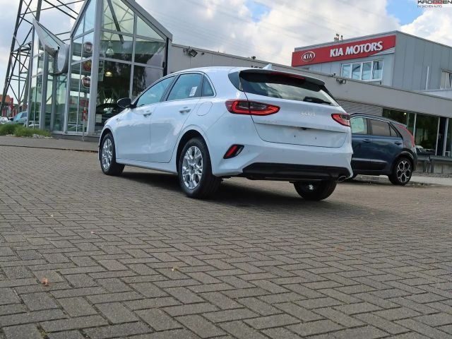 Kia Ceed / cee'd