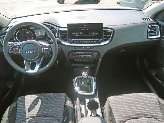 Kia Ceed / cee'd