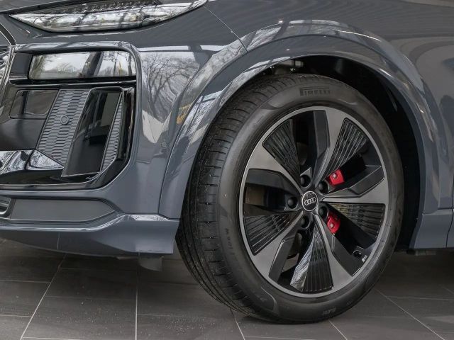 Audi Q6