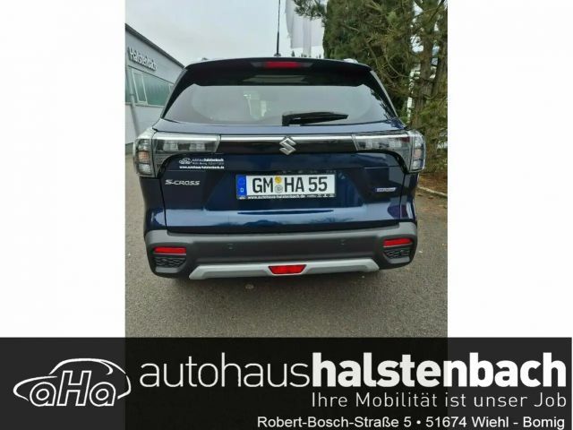 Suzuki S-Cross