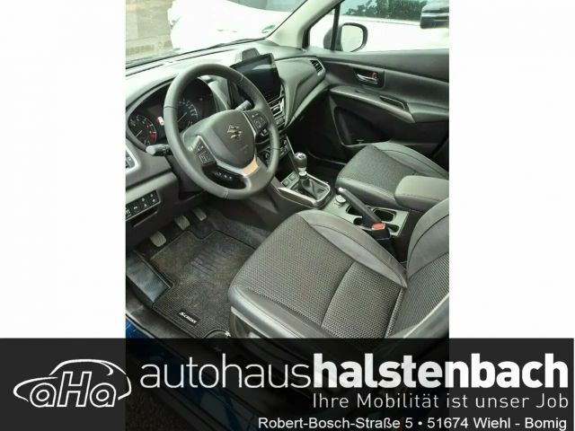 Suzuki S-Cross
