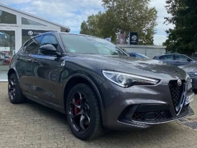 Alfa Romeo Stelvio Quadrifoglio Q4 2022 Benzine