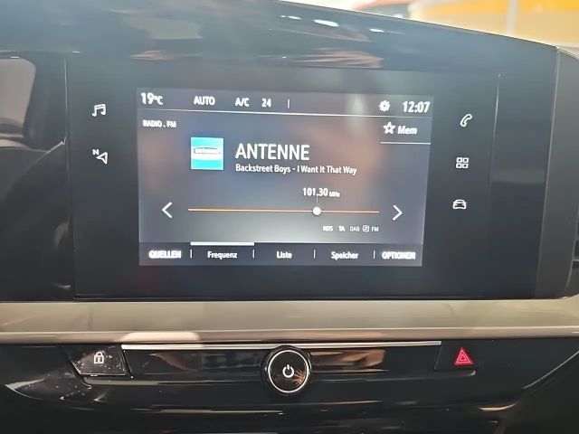 Opel Mokka-E