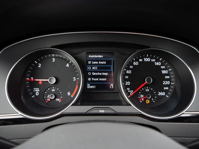 Volkswagen Passat Alltrack