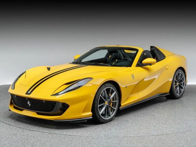 Ferrari 812 2022 Benzine
