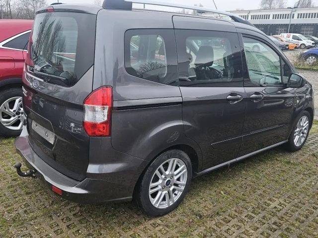 Ford Tourneo Courier