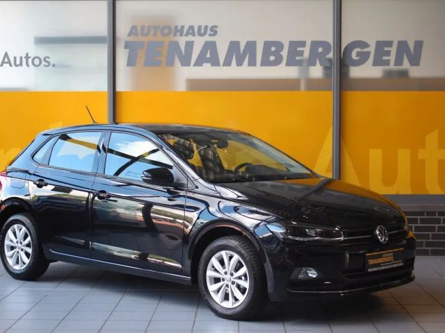 Volkswagen Polo VI Highline Navi LED Bluetooth PDC 2020 Benzine