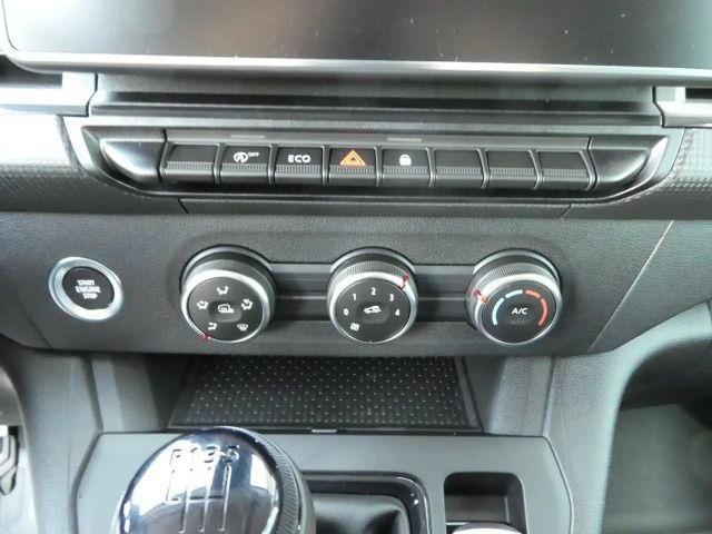 Nissan Townstar