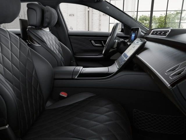 Mercedes-Benz S 600