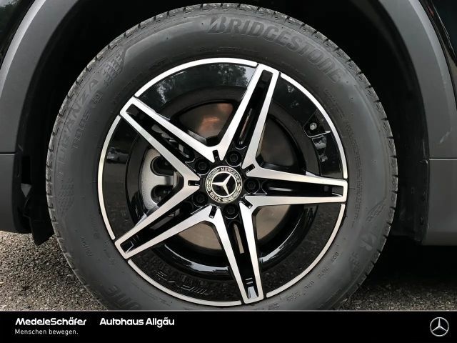 Mercedes-Benz EQB 300