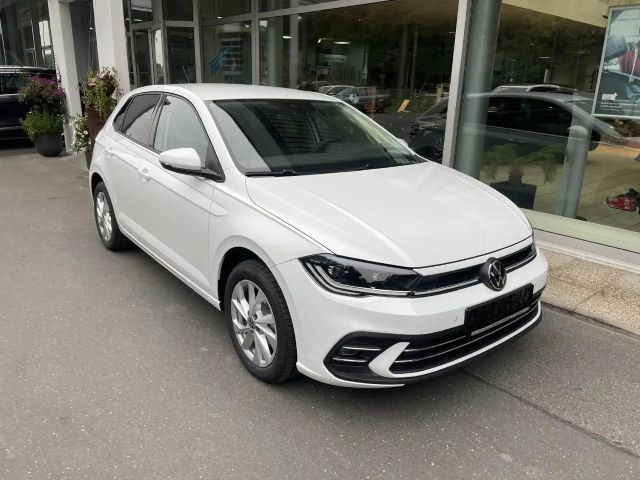 Volkswagen Polo Style 1.0TSI "neues Modell" Klima Navi AHK 2021 Benzine