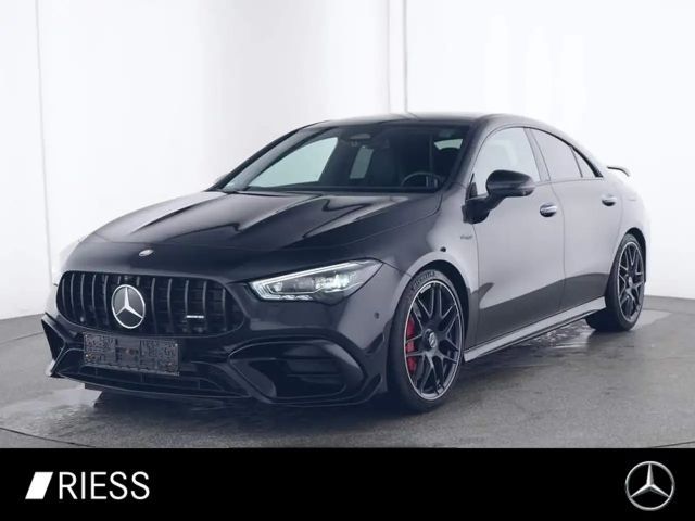 Mercedes-Benz CLA 45 AMG
