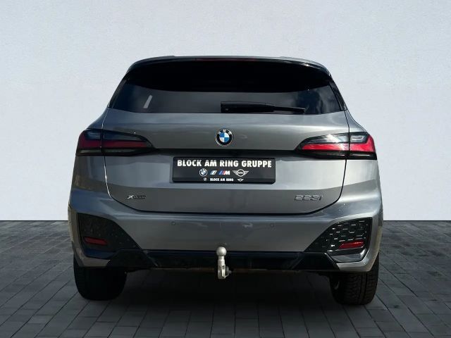 BMW 223