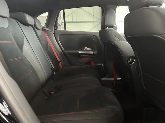 Mercedes-Benz GLA 35 AMG