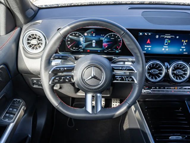 Mercedes-Benz GLB 250