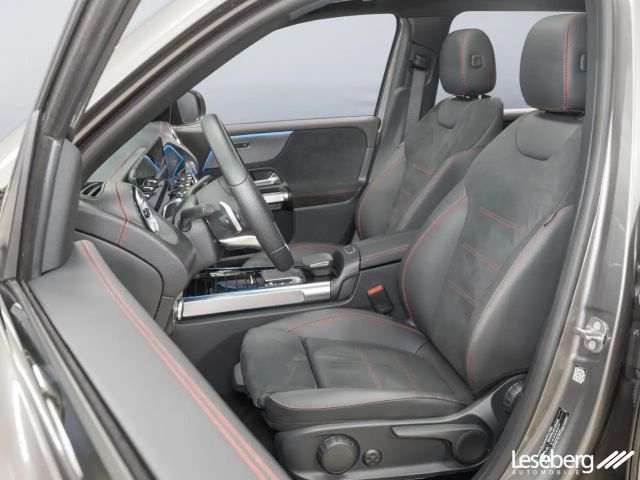 Mercedes-Benz EQB 300