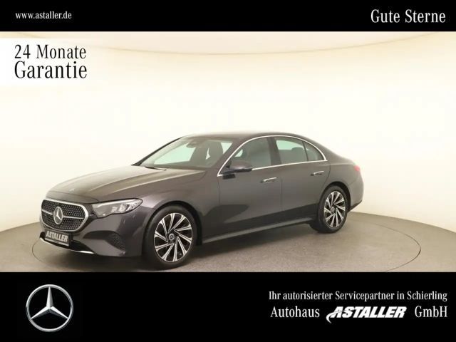 Mercedes-Benz E 200 2023 Benzine