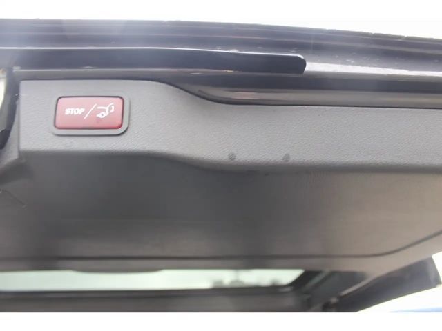 Mercedes-Benz V 220