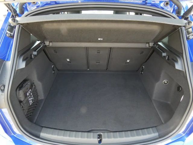 BMW 223