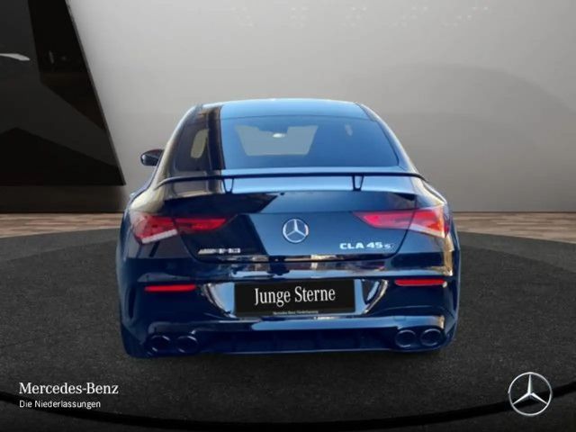 Mercedes-Benz CLA 45 AMG
