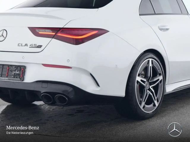 Mercedes-Benz CLA 45 AMG