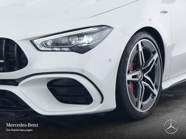 Mercedes-Benz CLA 45 AMG