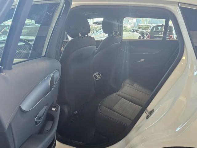 Mercedes-Benz EQC 400