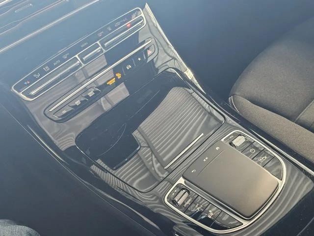 Mercedes-Benz EQC 400