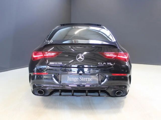 Mercedes-Benz CLA 35 AMG
