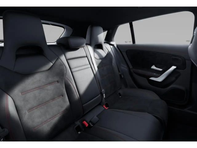 Mercedes-Benz CLA 220