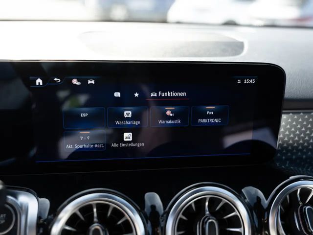 Mercedes-Benz EQB 350