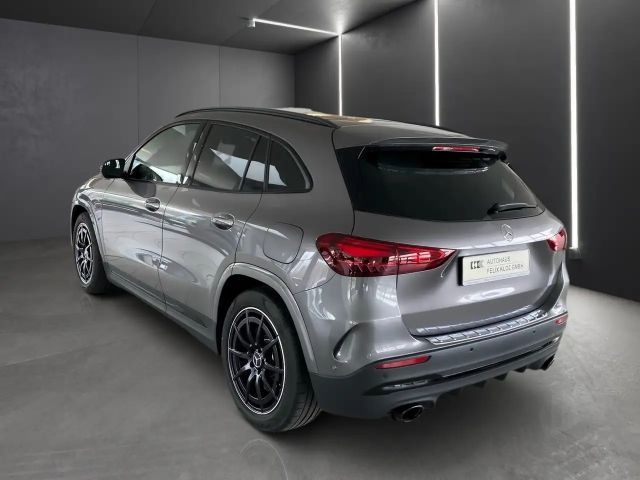 Mercedes-Benz GLA 35 AMG