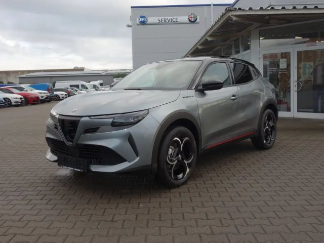 Alfa Romeo Junior 2025 Benzine