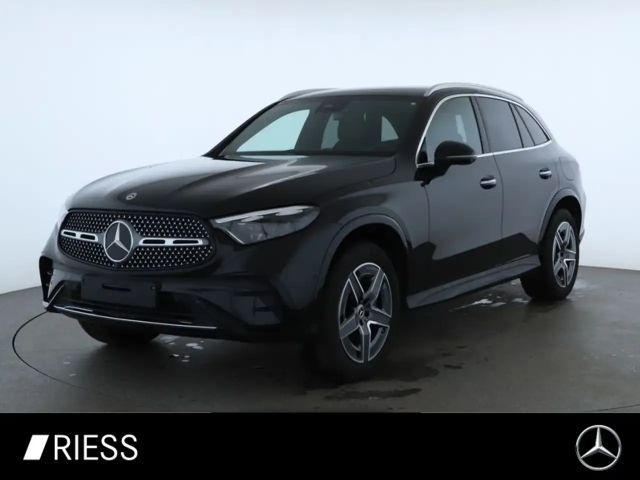 Mercedes-Benz GLC 300 2024 Hybride / Diesel