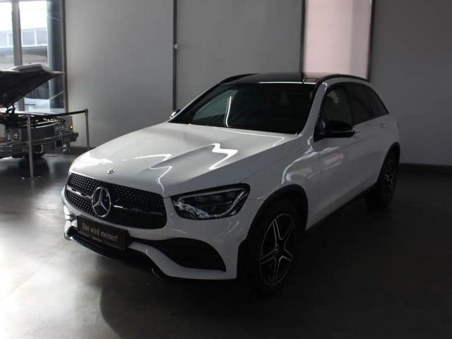 Mercedes-Benz GLC 200 2020 Benzine