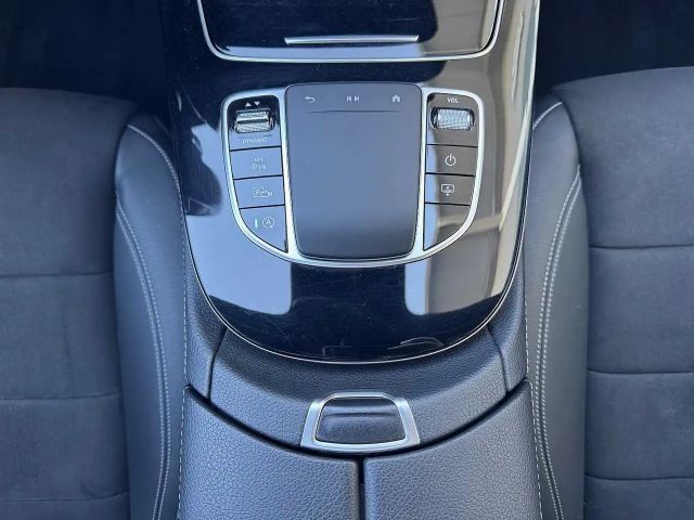Mercedes-Benz E 400