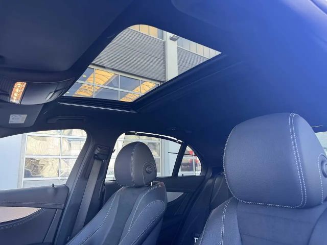 Mercedes-Benz E 400