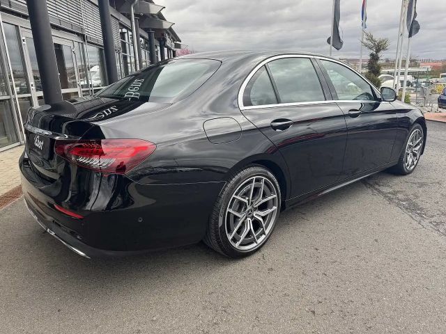 Mercedes-Benz E 400