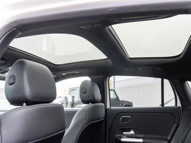 Mercedes-Benz EQA 350