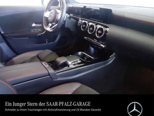 Mercedes-Benz CLA 220