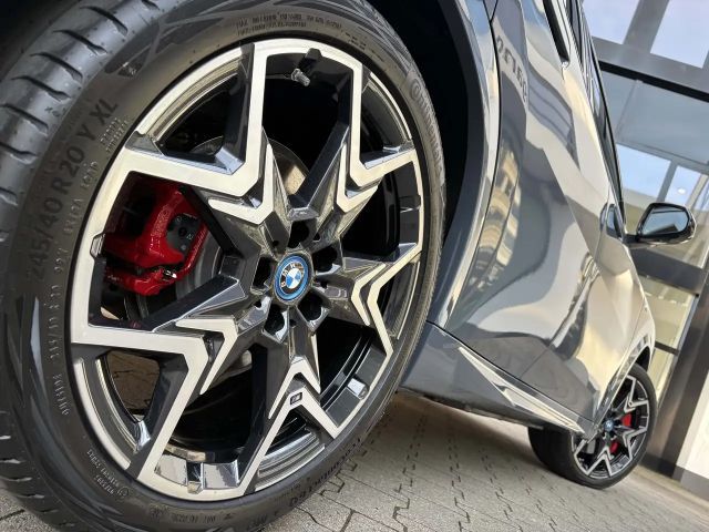 BMW iX2