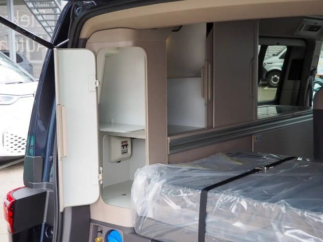 Volkswagen T7 California